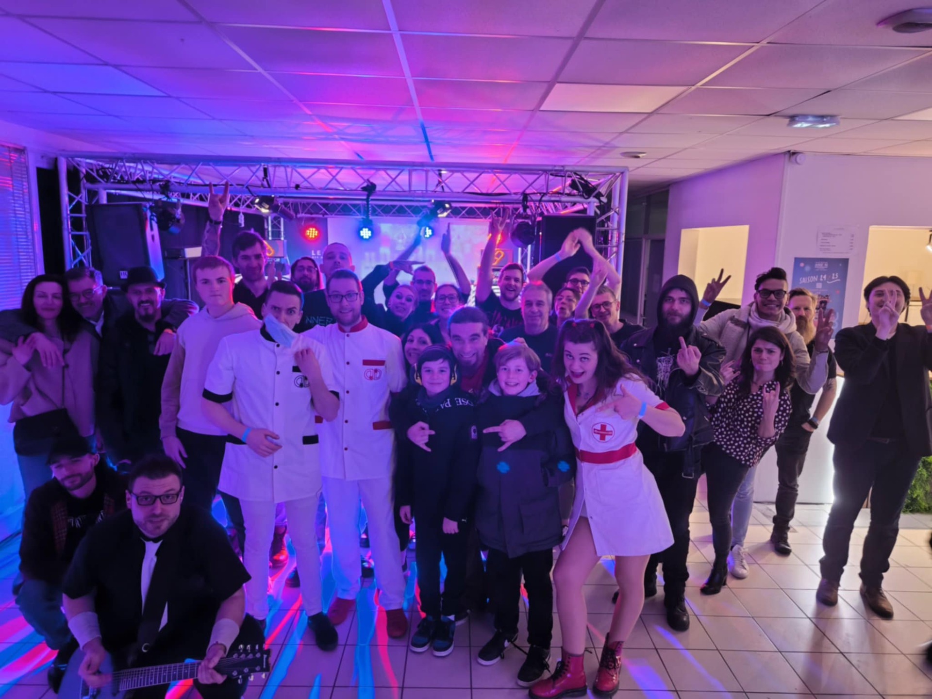 Photo de groupe lors de la première édition du festival EKlaté